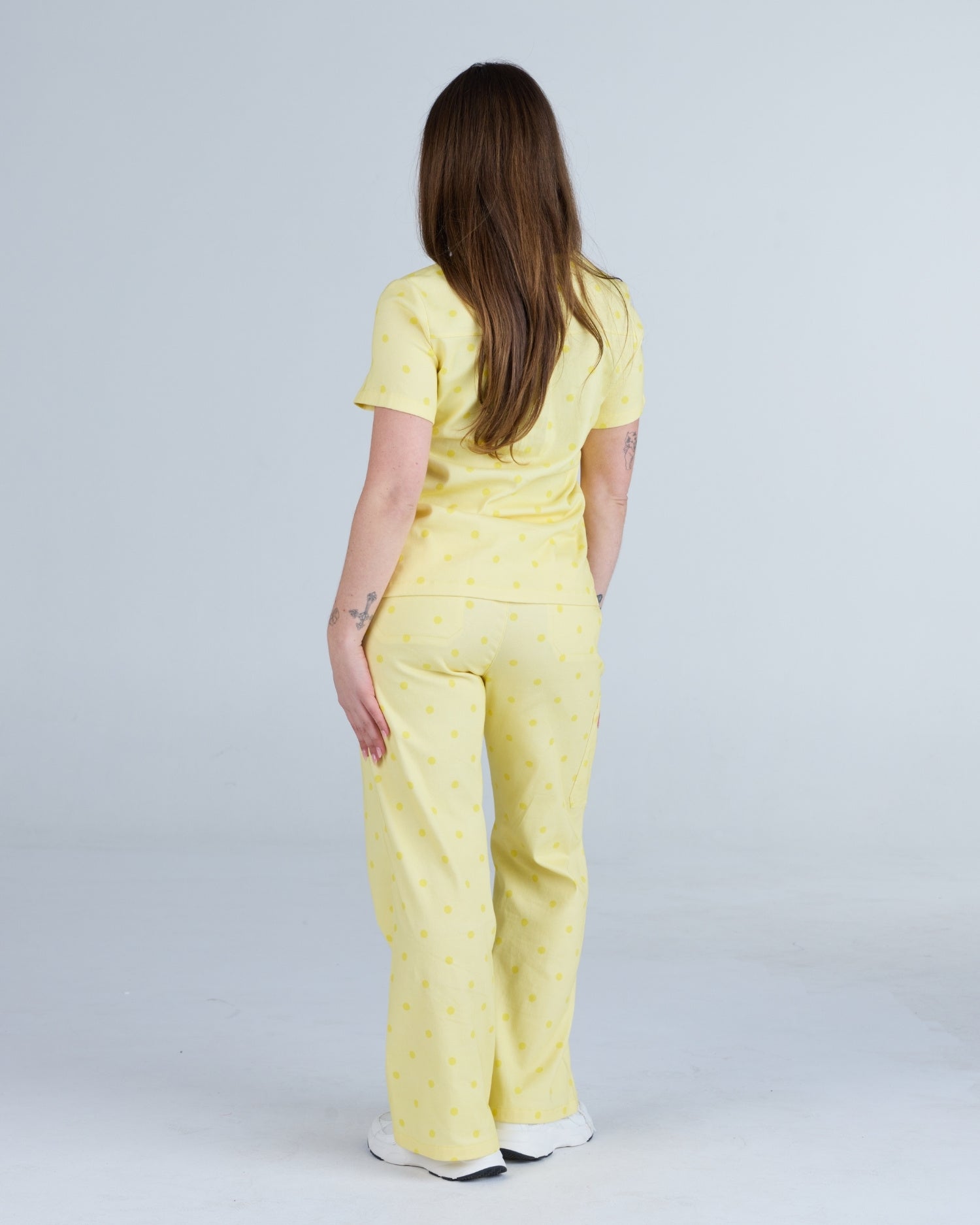Three Pocket Scrub Top Butter Cream Polka