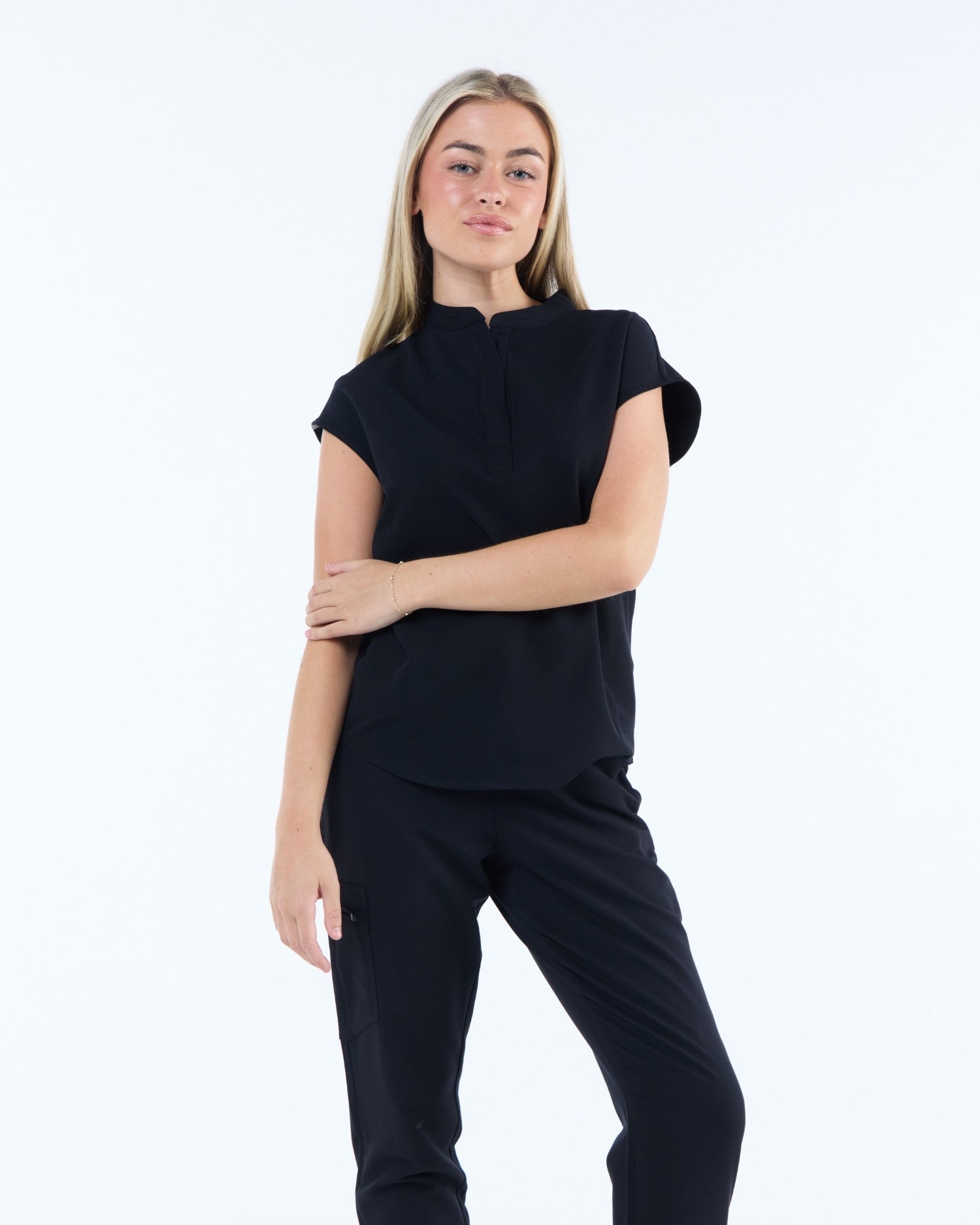 Contour Scrub Top Ink Black