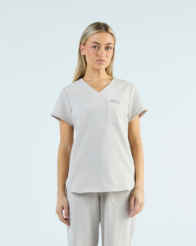 Tuck-In Scrub Top Silk Sand
