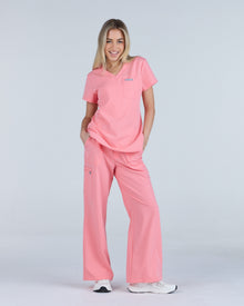 Tuck-In Scrub Top Blooming Pink