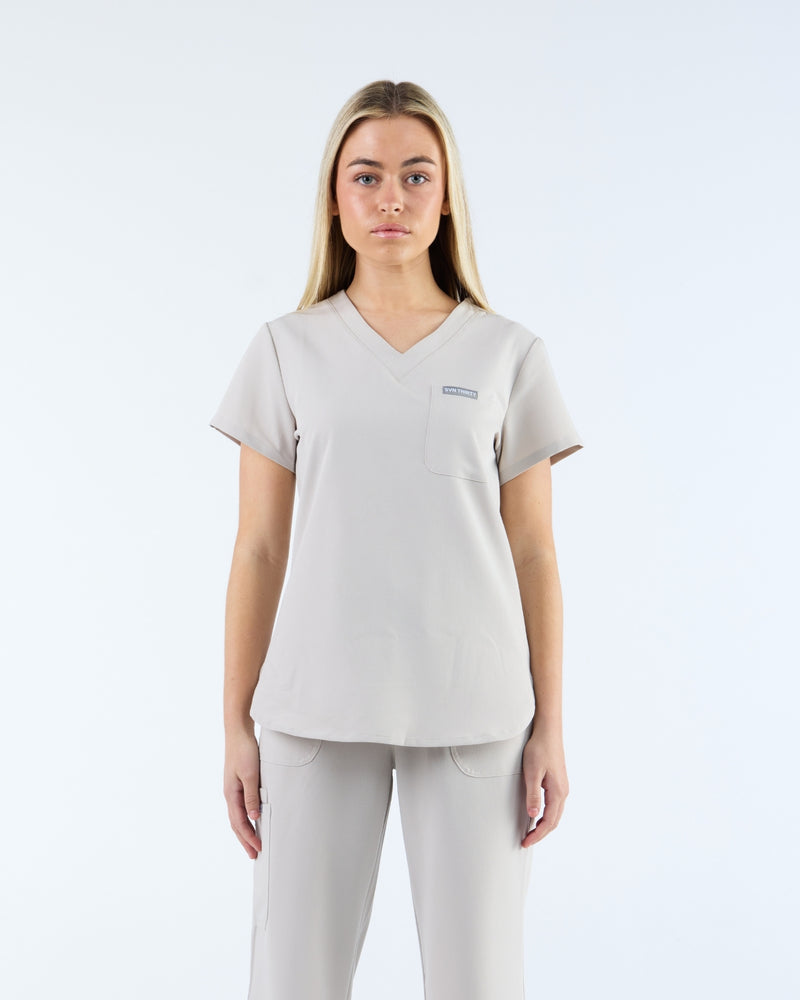 Tuck-In Scrub Top Silk Sand